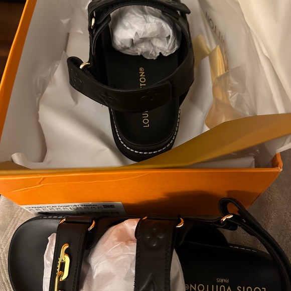 Louis Vuitton Shoes - New never worn Louis Vuitton sandals